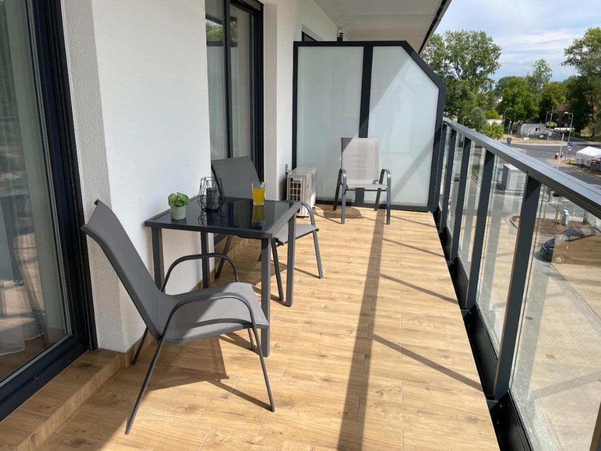 Apartament Cicha Woda Dziwnow Exterior photo