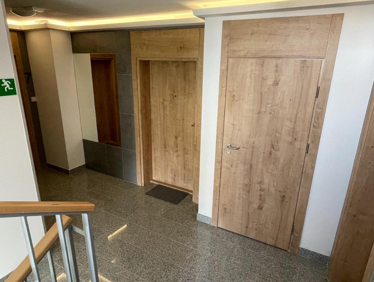 Apartament Cicha Woda Dziwnow Exterior photo